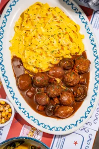 Albóndigas Marineras al Vino Tinto