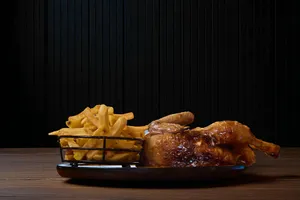 Promo 20 : 1/2 POLLO + 1/2 KILO DE PAPAS