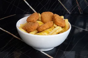 Nugget + papas fritas