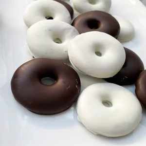 Galletas donuts chocolate negro
