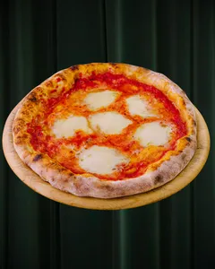 Pizza Margarita Napolitana
