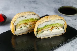 Sushi Burger Pollo