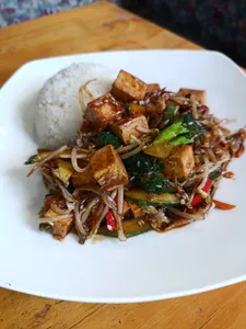 Chopsuey de verduras y tofu