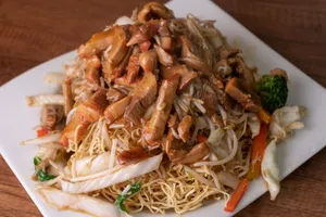 Tallarín Frito con Chancho