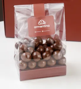 Avellanas bañadas con chocolate con leche