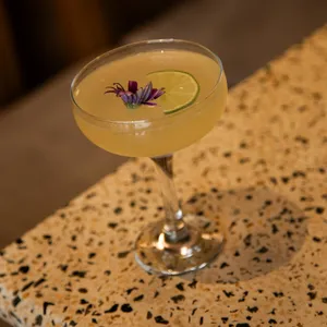 Ginger bee