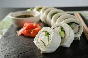 Combo sushi NOW! (Envueltos en queso crema)