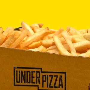 Deliciosas y crocantes papitas fritas para compartir con todos.