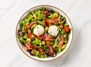 Salade Lyonnaise