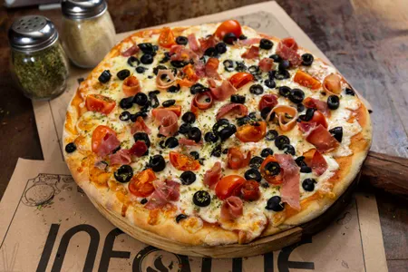2 Pizza Serrana