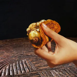 Tacos de birria por (und)