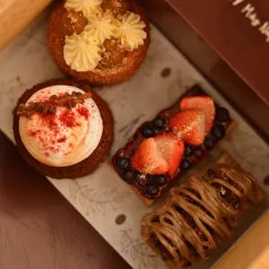 Caja ÁNIMA c/ Mix de Mini Tortas