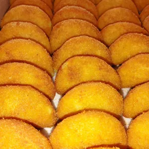 Empanadas de Pollo - Medianas x 4 Unid.