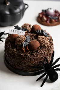 Torta de Chocolate Halloween Mediana