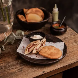 Pastelito de bocadillo con queso