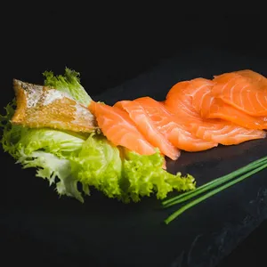 Salmón 6U