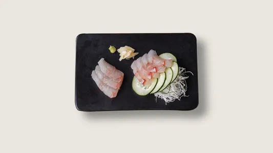 Sashimi de Shiromi corte grueso
