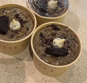 Bowl Cookies and Cream