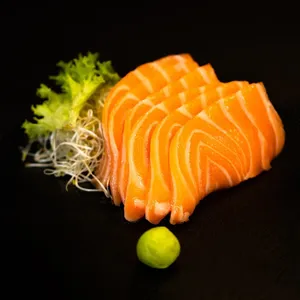 Sashimi de salmón
