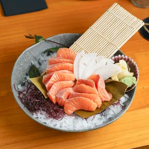 Glaciar De Salmón 12 Piezas