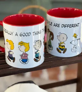 TAZA SNOOPY ROJO