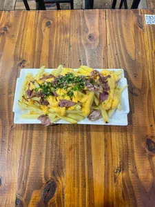 Papas Fritas Tocino/Cheddar