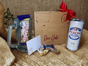 Caja Dia del Hombre: El Legado Atenas