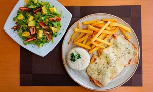 Pechuga gratinada a las finas hierbas