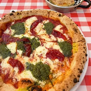 Promo The 1 One + Palitos de Ajo