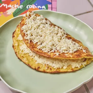 Arepa de Choclo con Suero