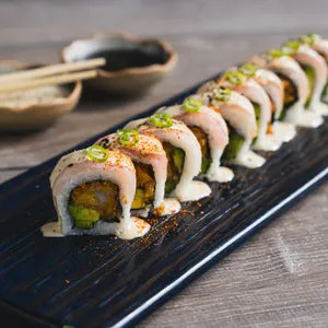 Sushi - Acevichado 10 Pzs