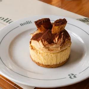 Cheesecake Tiramisu