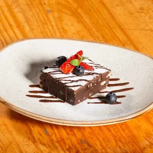 BROWNIE DE CHOCOLATE Y PECANAS