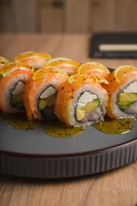 Ebi pica roll