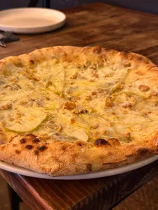 Pizza La Nonna Pera