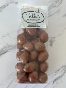 Grageas de Almendra y Chocolate de Leche. 100 gr