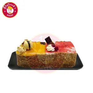 Torta Duo Lucuma Manjar Nuez - Frambuesa Crema manjar 13P