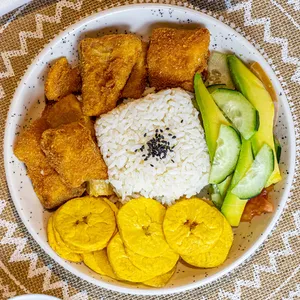 Bowl de Tilapia Crispy