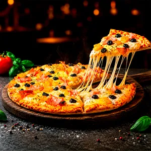 Pizza familiar hawaiana 10 porciones Pizza familiar hawaiana 10 porciones
