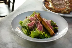 Ensalada Salmón a la Plancha
