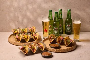 12 tacos + 6 Heineken