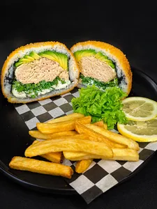 Sushiburger pollo + papas