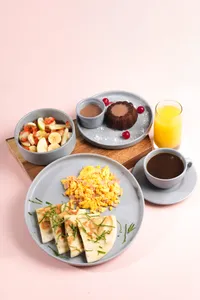 Día de la Madre - El Primer Amor del Día