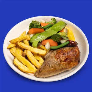 1/4 Pollo + Papas Fritas + Ensalada Cocida