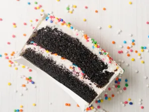 Dot Cake Chocolate