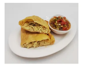 Empanada Pollo Queso