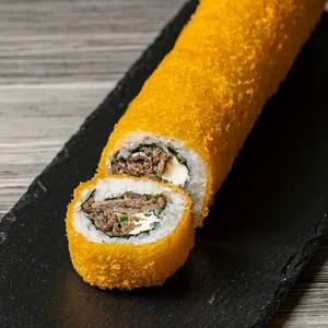 Handroll Churrasco Queso Cebollín