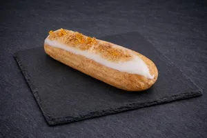 Éclair Crème Brûlée