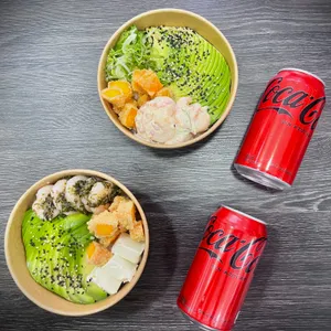 2 Poke + 2 Bebidas 350cc