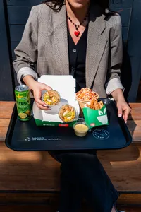 Snack wrap + acompañamiento y bebestible